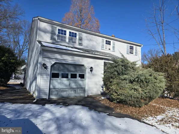 3027 Potshop Rd, East Norriton, PA 19403