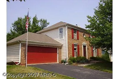 225 Diamond Dr photo 1