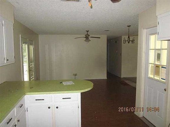kitchen bar