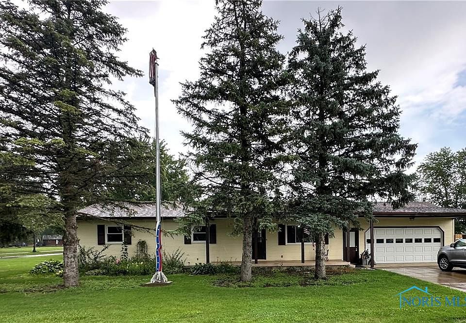 1st image of 661 Wood Dr