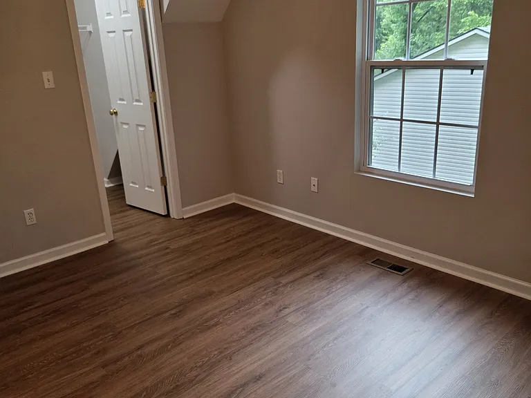3929 Acorn Dr — Photo 22