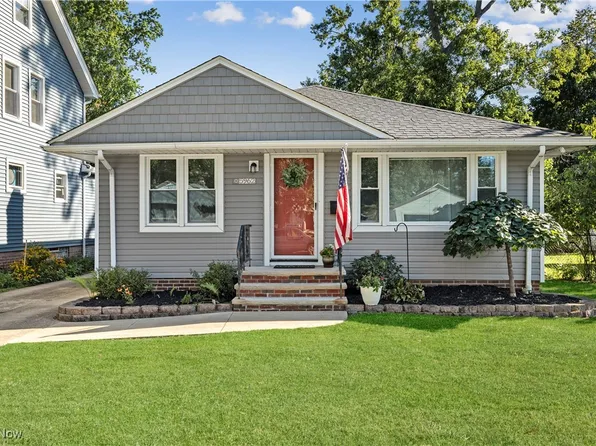 5962 Edgewood Rd, Mayfield Heights, OH 44124