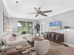 2710 Cypress Trace Cir APT 3026, Naples, FL 34119