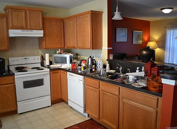 4th image of 11805 Village Pond Dr