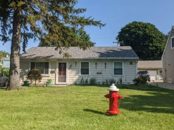 3818 Donegal Ln, Toledo, OH 43623