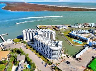 1000 N Station St APT 317, Port Aransas, TX 78373