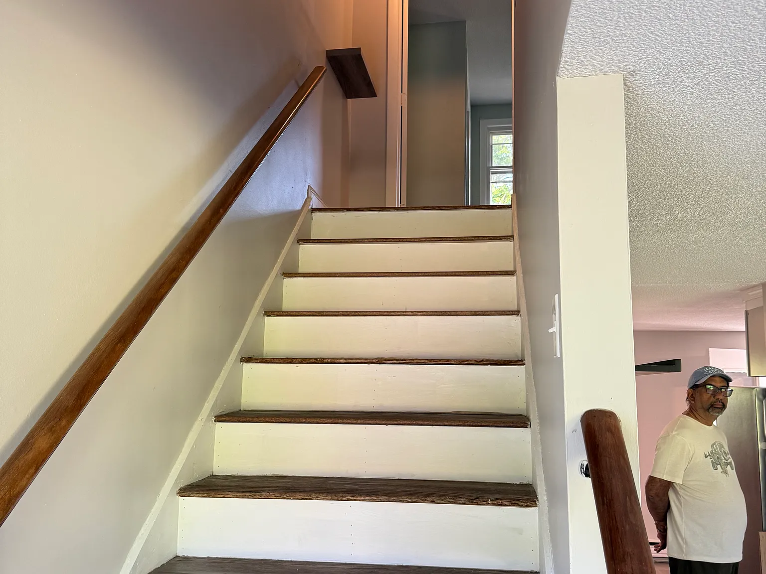 2 bed, 1100 sqft, $2,300 — Photo 3