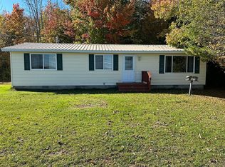 6683 Scenic Dr, Sault Sainte Marie, MI 49783
