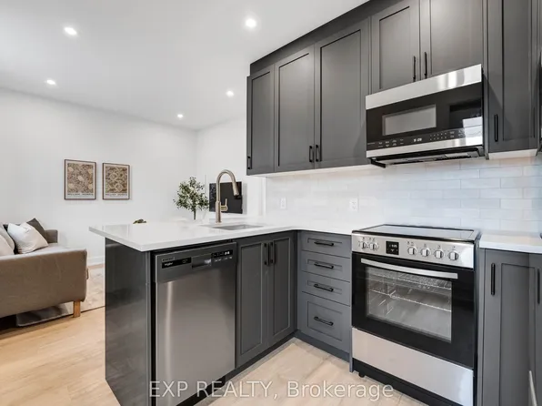 887 Somerset St W, Ottawa, ON