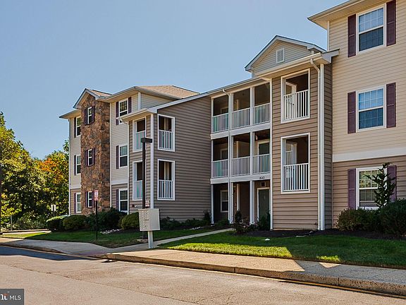 2nd image of 1840 Congressional Village Dr Unit 4102