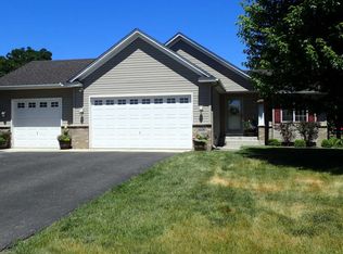 608 Frankfort Alcove, Waverly, MN 55390