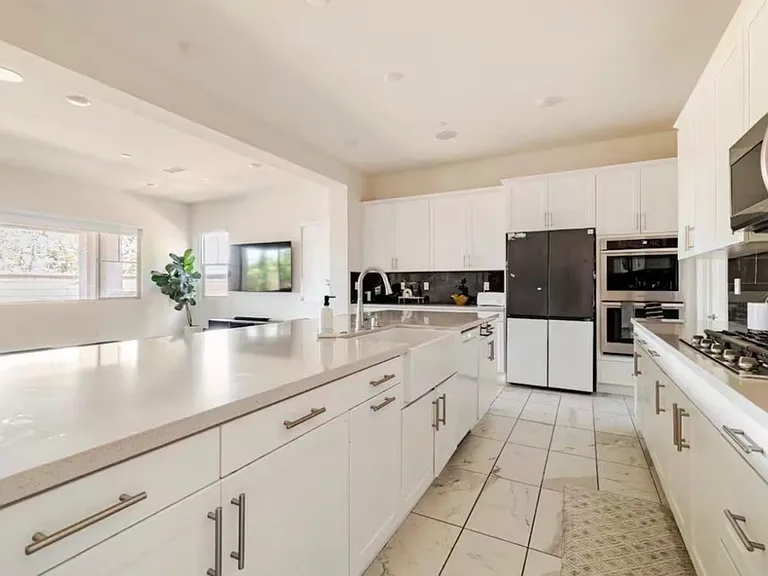 4738 S Reese Way — Photo 5