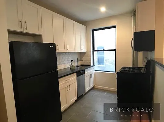 Rented by BRICK & GALO REALTY CORP | media 12