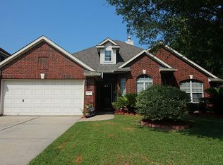 517 Green Cedar Dr, League City, TX 77573