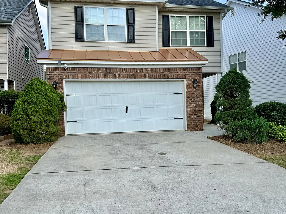 322 Clover Brook Dr