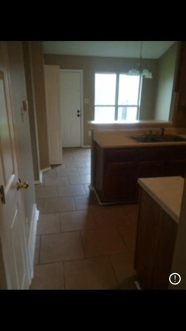 3 bed, 1147 sqft, $1,650 — Photo 1