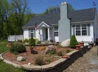 2828 Ridgeway Ave, Rochester, NY 14626