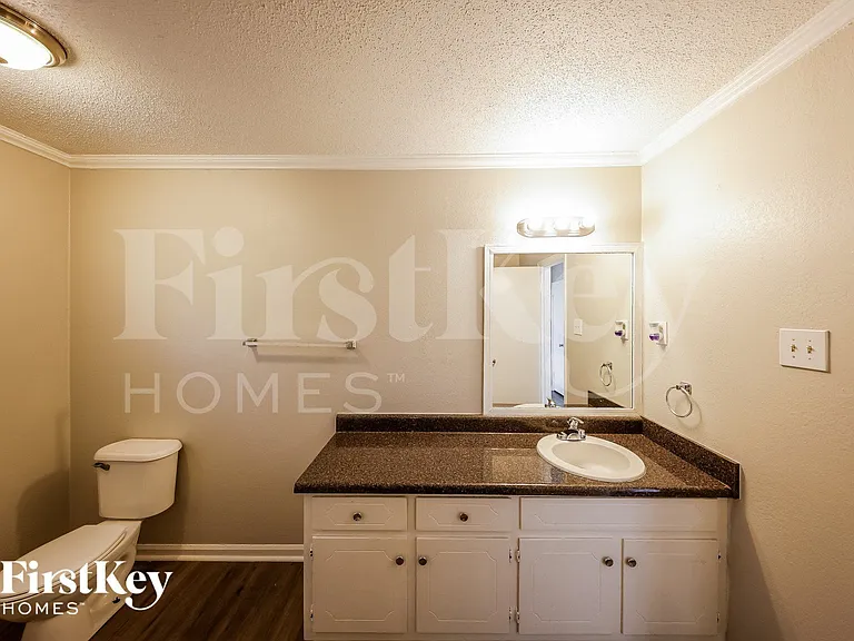 634 14th Ave NW — Photo 10