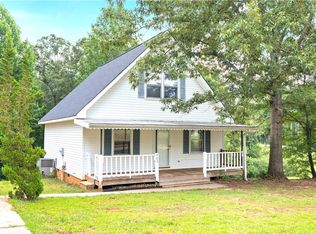 405 Gaston Cir, Westminster, SC 29693