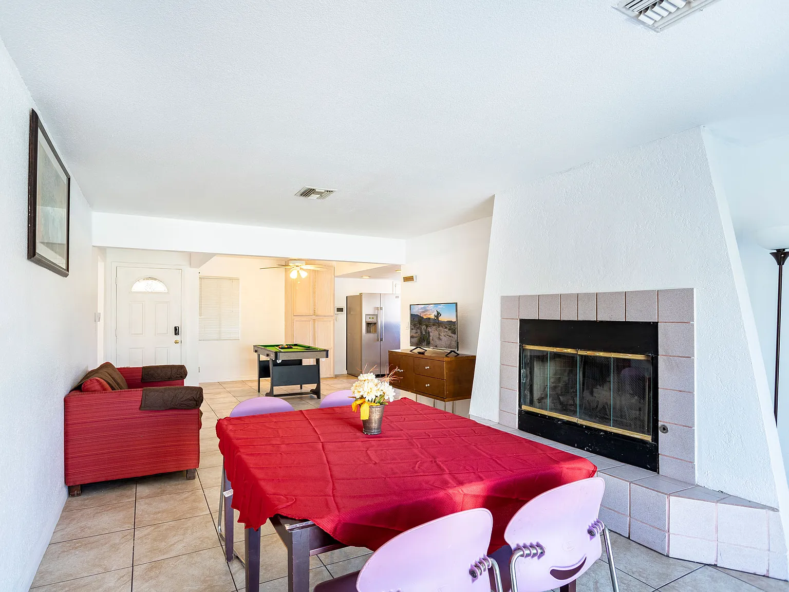 4 bed, 2002 sqft, $2,700 — Photo 3