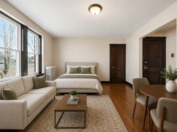 39 Richardson Ave #3, Wakefield, MA 01880