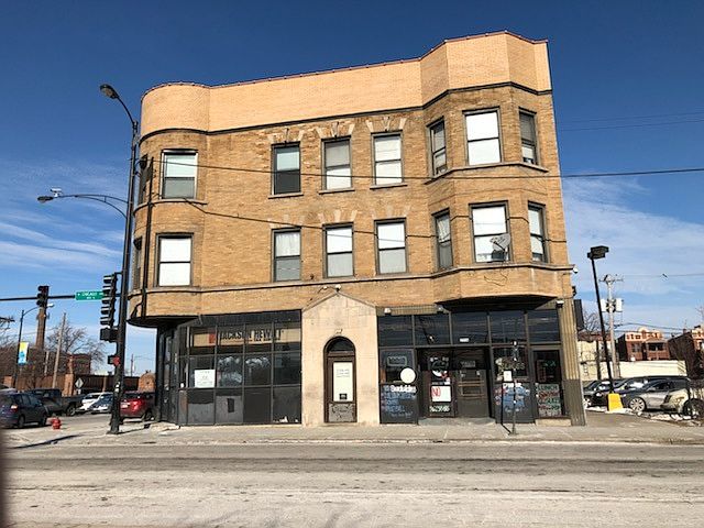 1st image of 2358 W Chicago Ave #3W