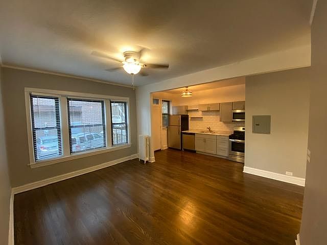 1st image of 707 W Wellington Ave #1