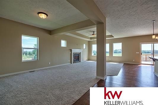 3rd image of 11703 S 109th Street