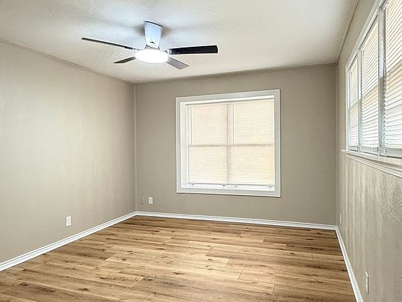 3rd image of 3200 Avenue R