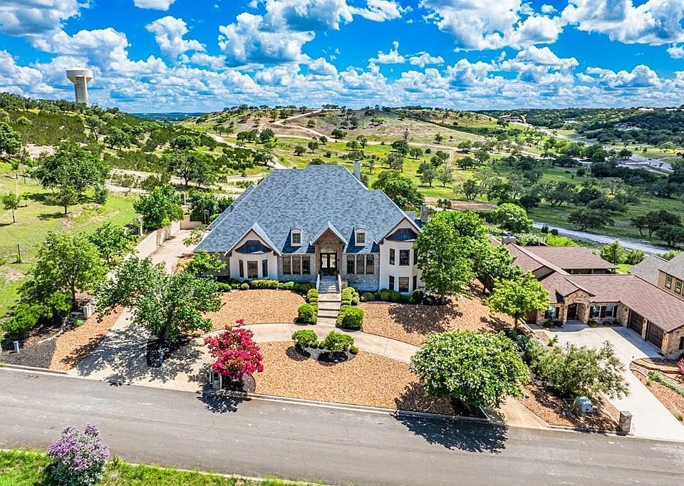 1st image of 219 Castle Pines Dr