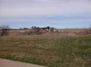 1688 Cornerstone Cir #18, Platteville, WI 53818