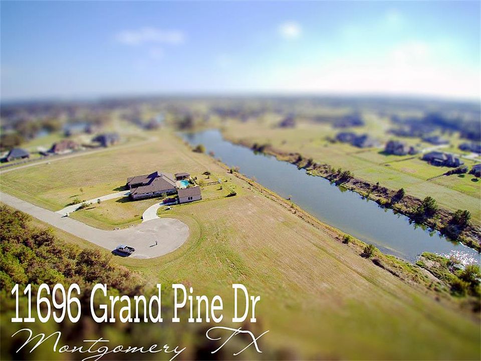 1st image of 11696 Grand Pine Dr