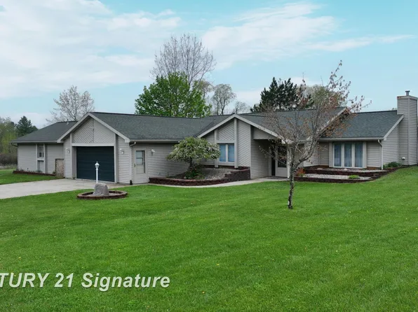 5489 Winchester Way, Gladwin, MI 48624