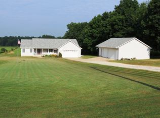 3565 Bushnell Campbell Rd, Fowler, OH 44418