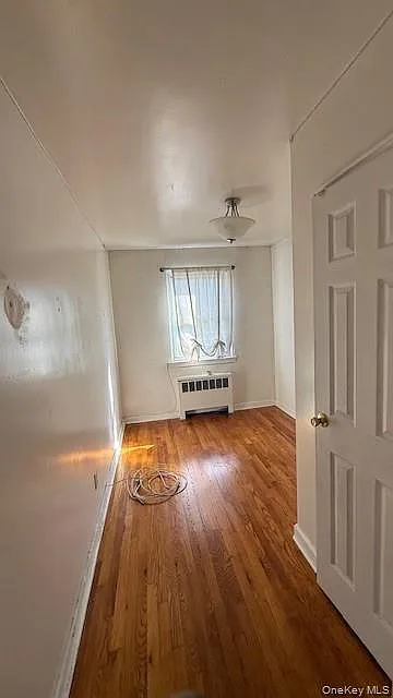 3 bed, 1.5 bath, 1899 sqft, $3,400 — Photo 2