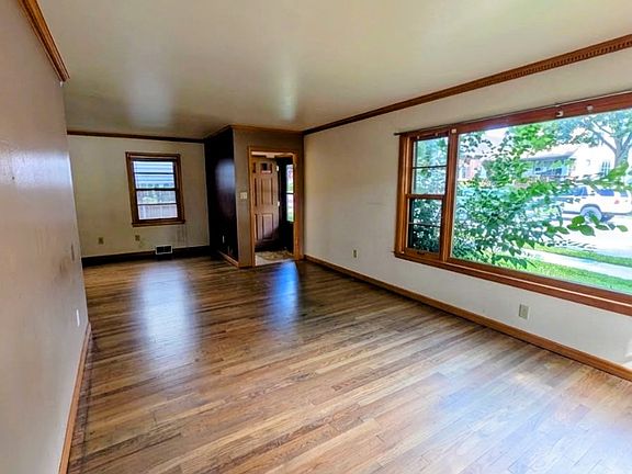 2nd image of 2759 S Howell Ave