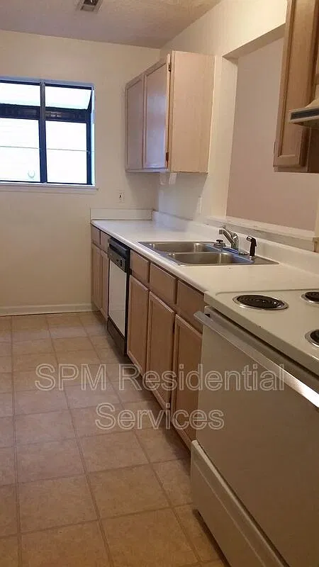 Building Photo - 1404 Tanager Ct