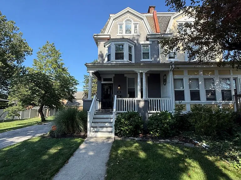 21 N Kershaw St — Photo 1