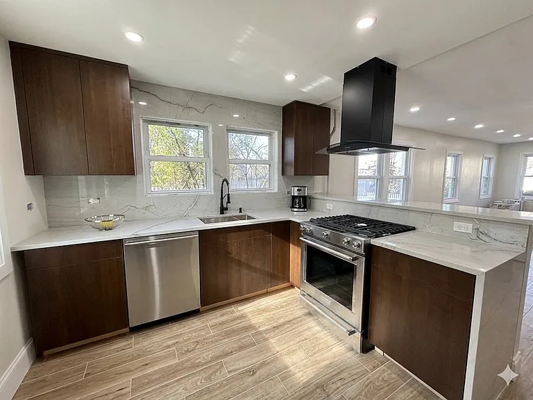 2676 Johnson Pl #1 — Photo 3