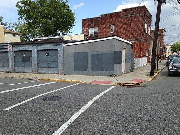 4th image of 1214 67th St