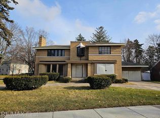 19150 Berkeley Rd, Detroit, MI 48221