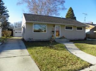 2834 S 12th St, Sheboygan, WI 53081