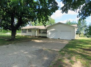 422319 Highway 266, Checotah, OK 74426