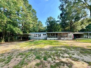 11238 Hummingbird Rd, Denham Springs, LA 70726