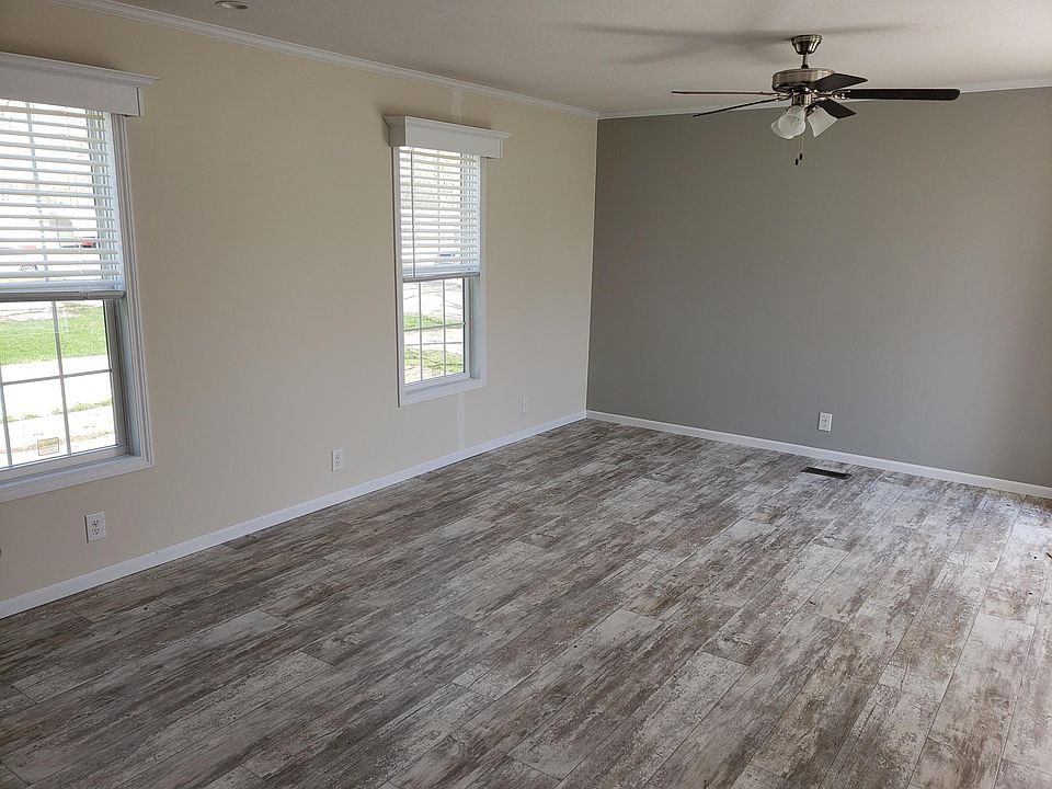 2nd image of 21 Meadow Dr
