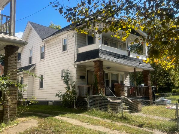 1185 E 74th St APT 1