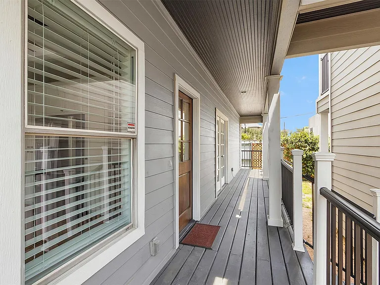 304 Vincent St — Photo 30