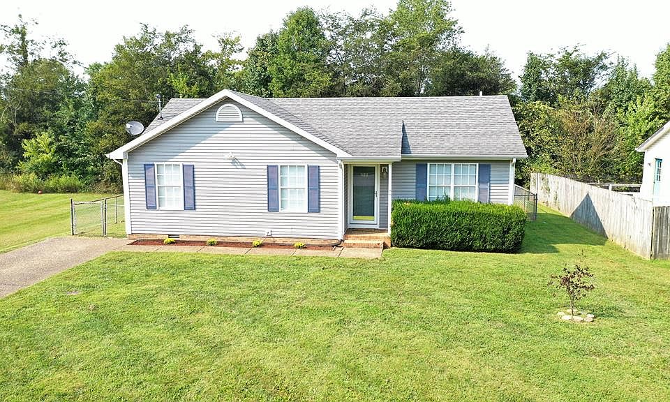 1st image of 522 Foxfield Rd