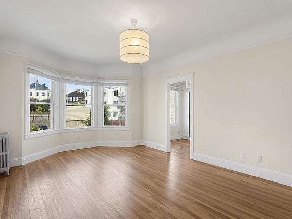 3rd image of 3025 Steiner St #12-J