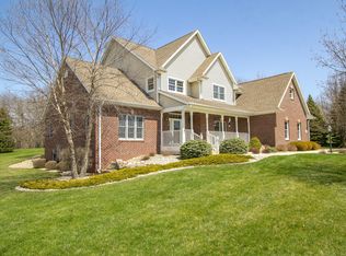 30840 Royal Hill Rd, Burlington, WI 53105